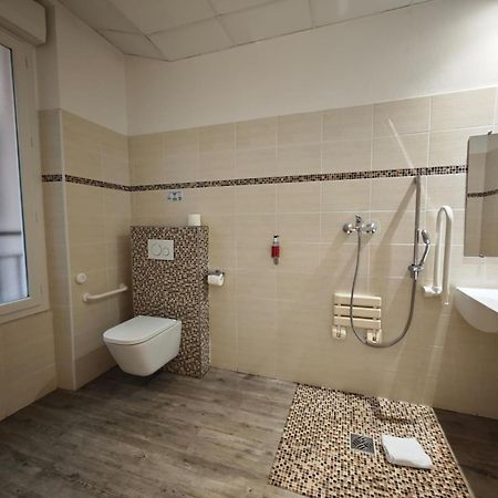 Hotel Capitole Beausoleil Kültér fotó